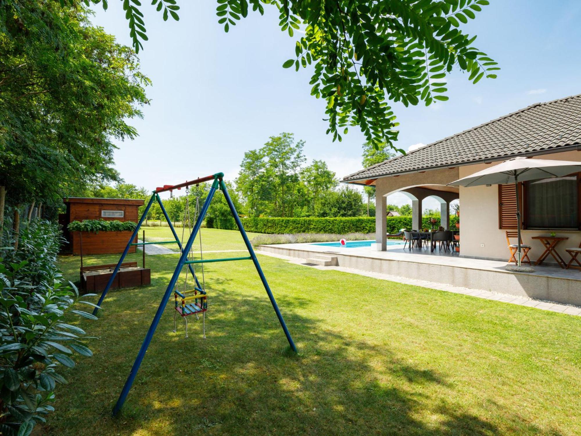 Villa Aschbacher By Interhome Balatonszárszó Екстериор снимка