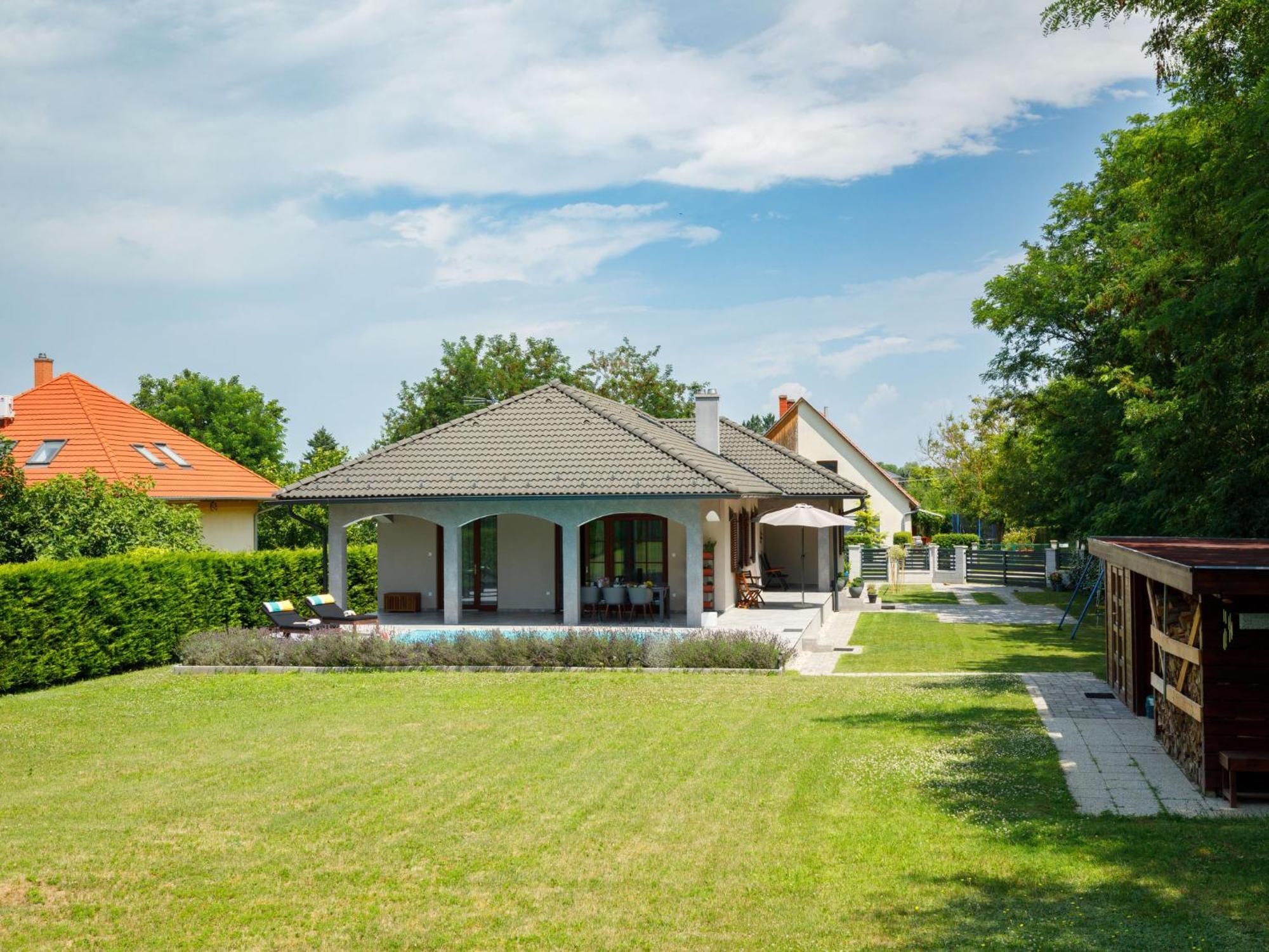 Villa Aschbacher By Interhome Balatonszárszó Екстериор снимка
