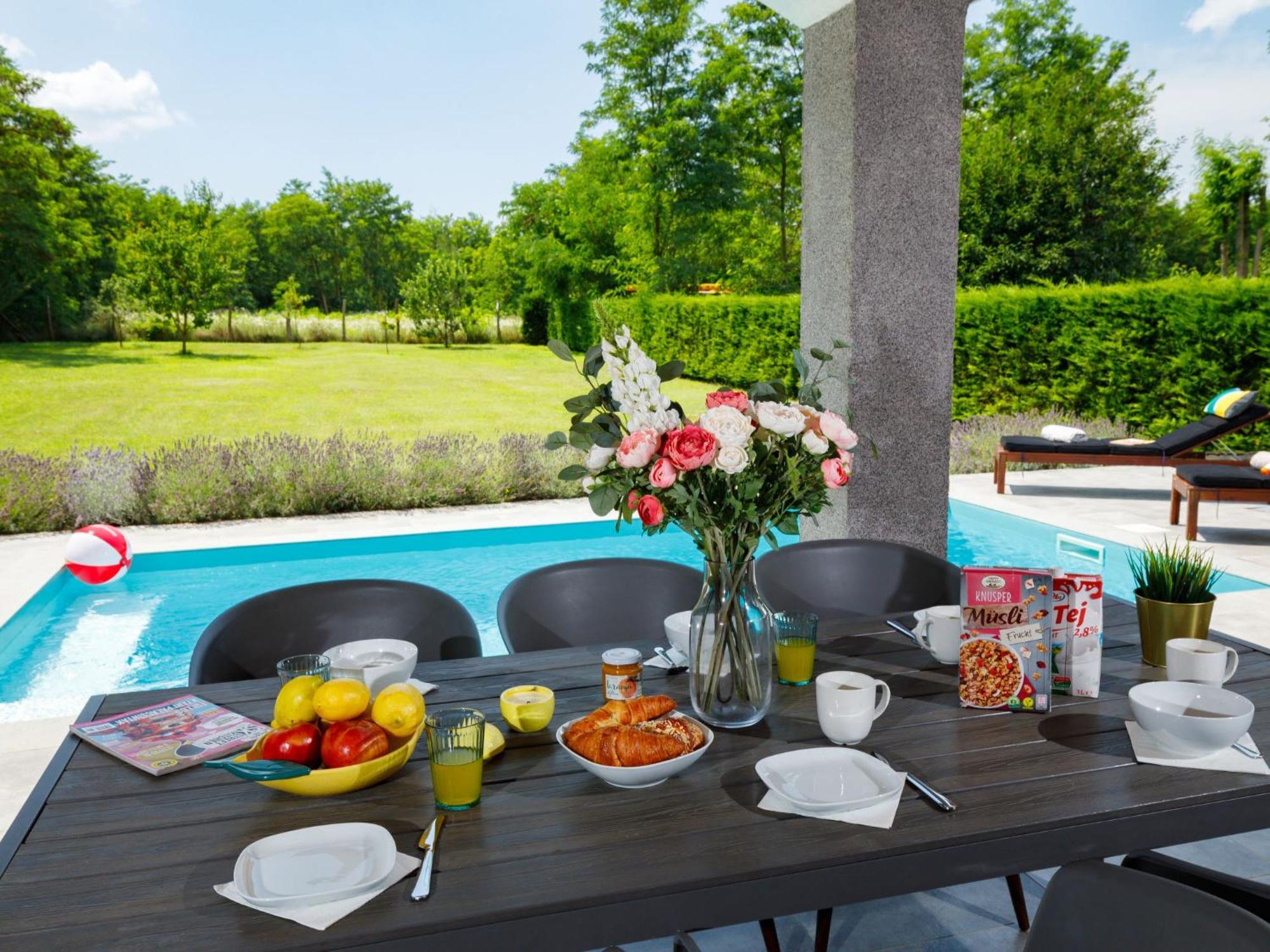 Villa Aschbacher By Interhome Balatonszárszó Екстериор снимка