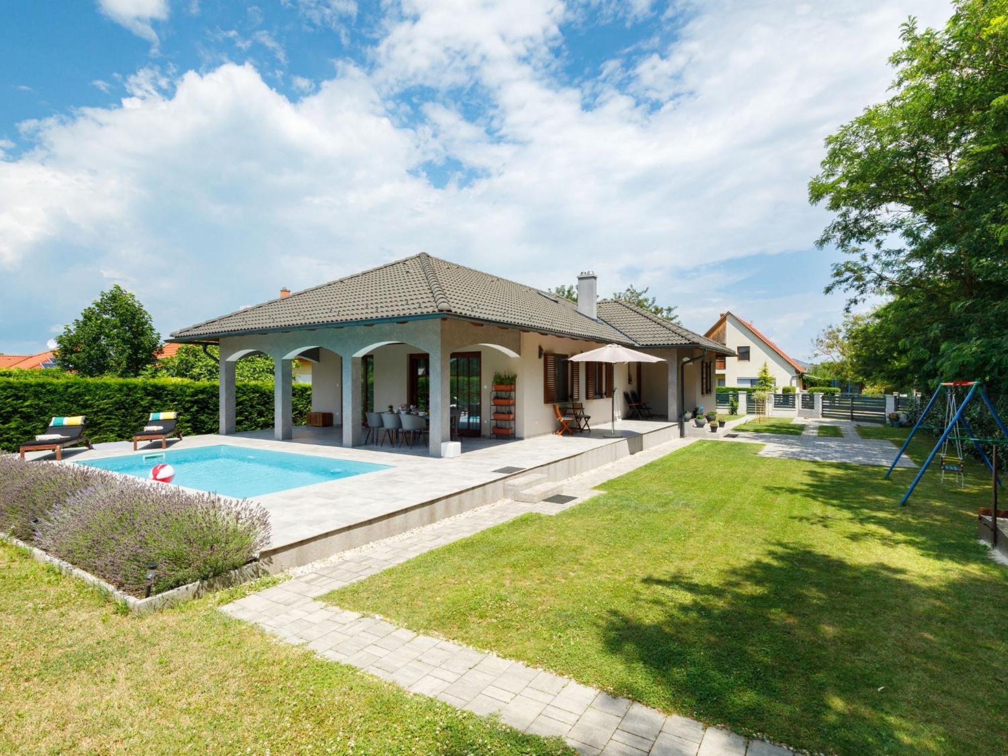 Villa Aschbacher By Interhome Balatonszárszó Екстериор снимка